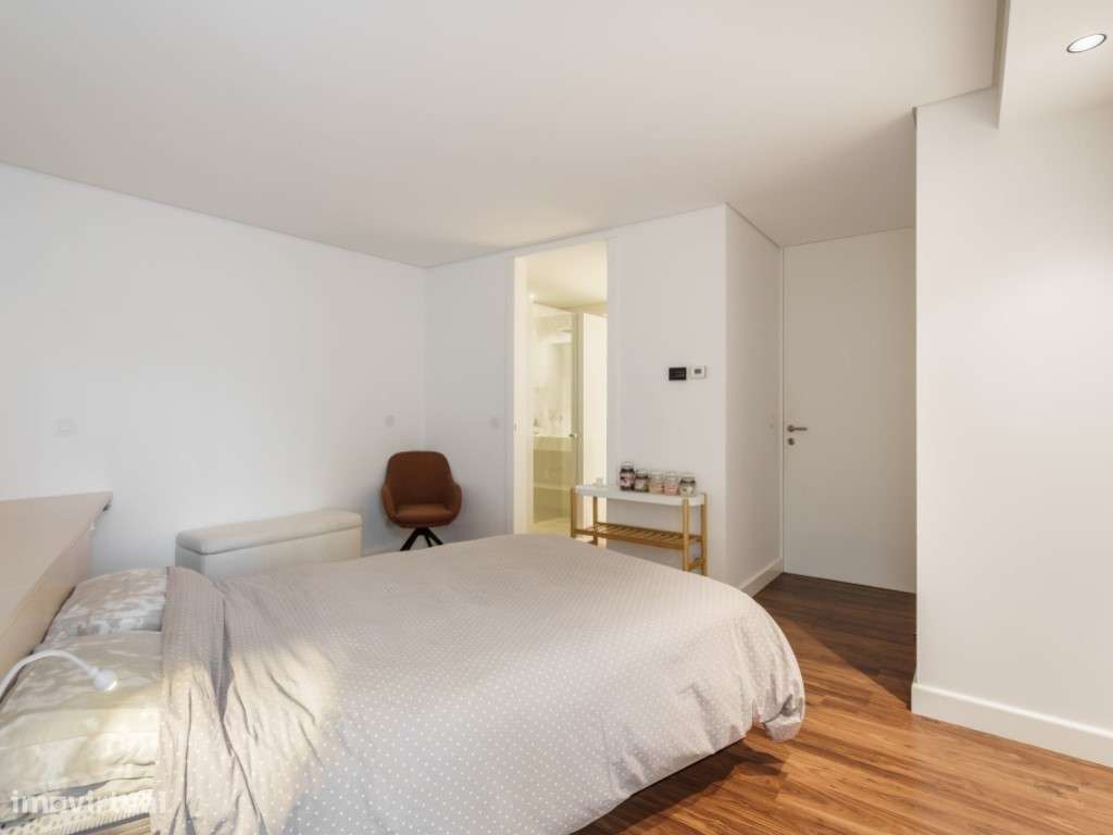 Apartamento T3 de luxo no Centro Histórico de Braga-51