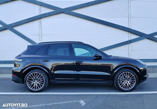 Porsche Cayenne S - 3