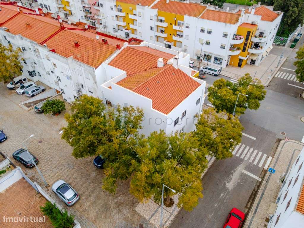 Apartamento com três quartos, numa zona central da Cidade de Serpa - Grande imagem: 3/22