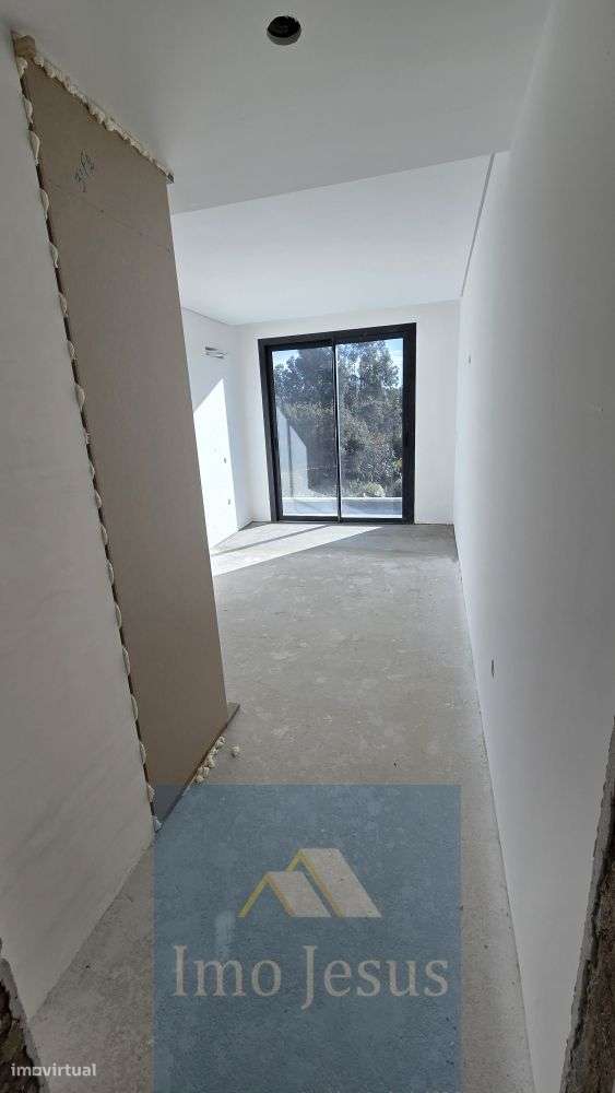 Apartamento T2 com Terraço junto Gaia Shopping-7