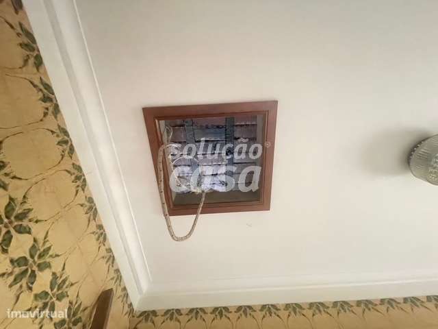 Moradia Isolada T4 para REMODELAR, com 2860m2 de Terreno!-20