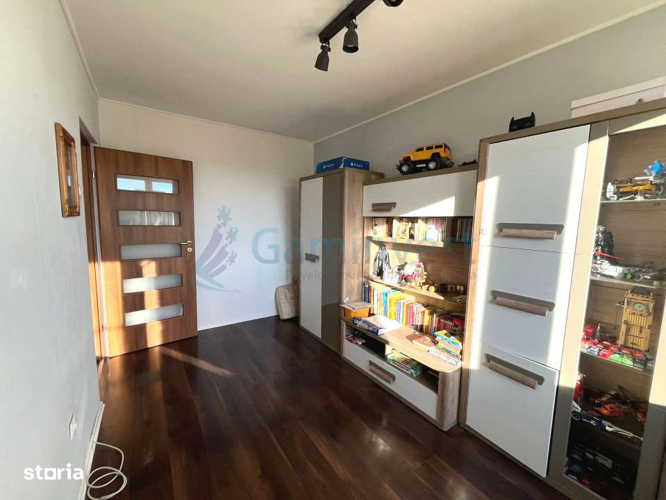 Apartament 4 camere de vânzare,Splaiul Crișanei,Oradea,GaminvestV4431 - Imagine principală: 5/13