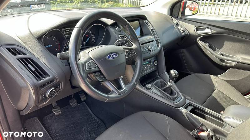 Ford Focus 1.5 TDCi Trend - 10