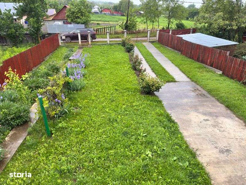 Casa de vanzare Girov - Imagine principală: 4/8