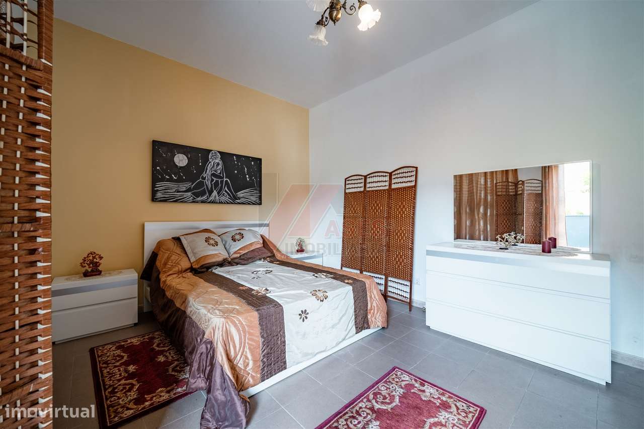 Oportunidade de Investimento | 3 Frações  com Potencial Habitacional T-25