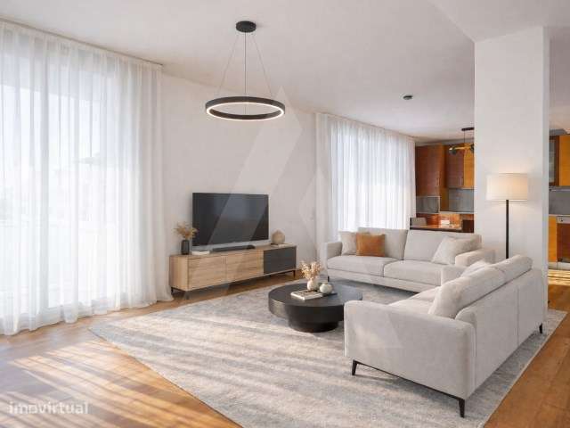 Apartamento T2 duplex e com mezanine junto ao CC Glicínias - Grande imagem: 4/34