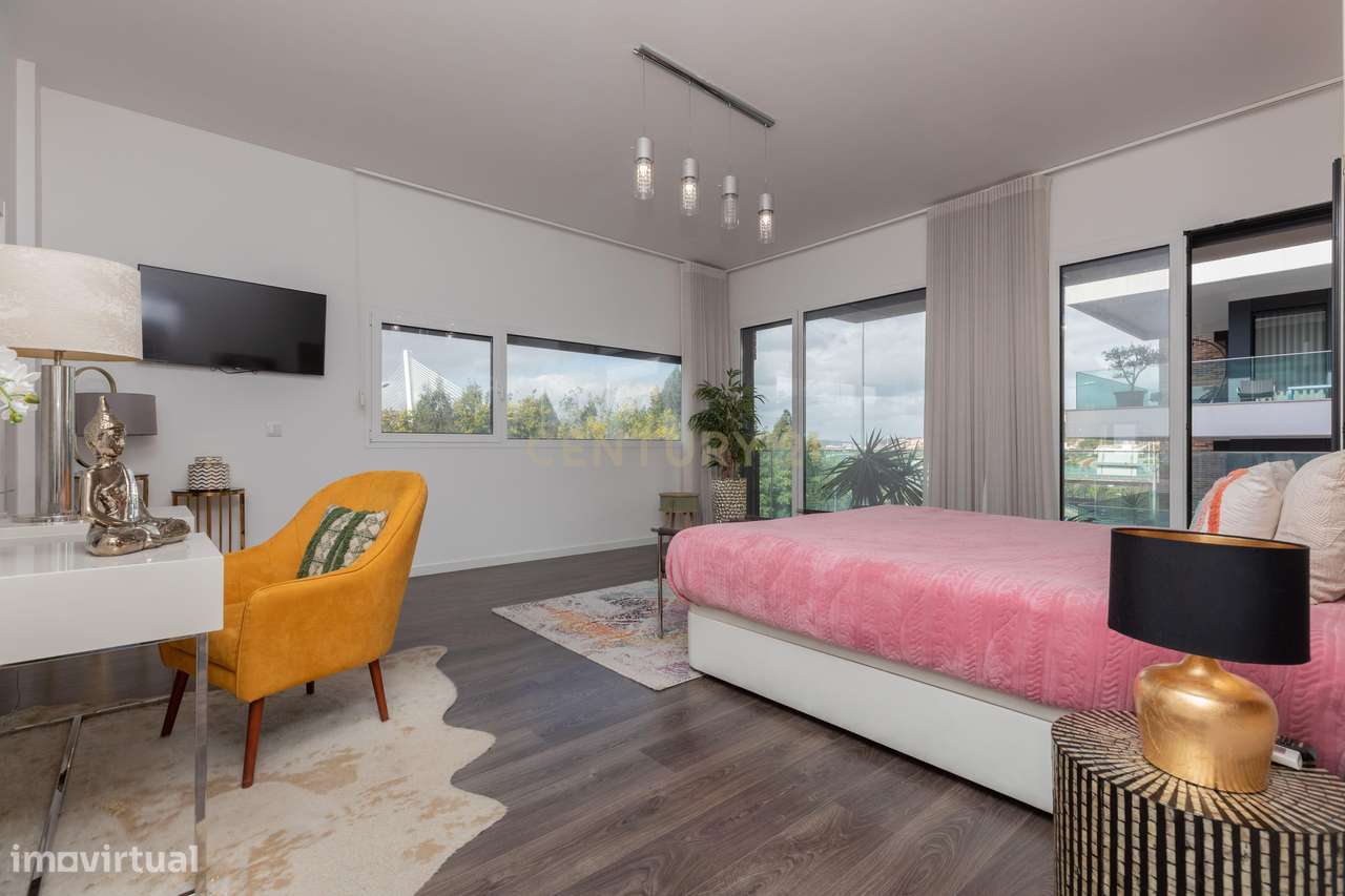 T2 com 2 Suites | Quinta da Boavista | Santo António dos Olivais | Coi-4