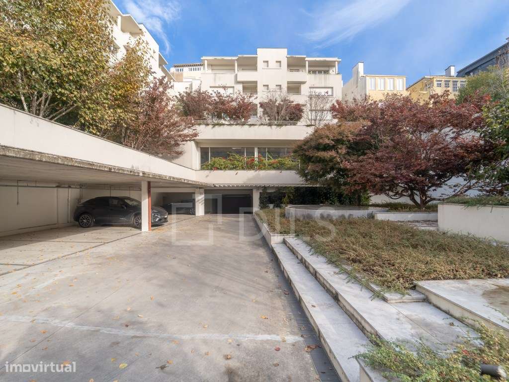 Apartamento T1 com varanda, na Rua de Sá de Bandeira - Grande imagem: 4/39