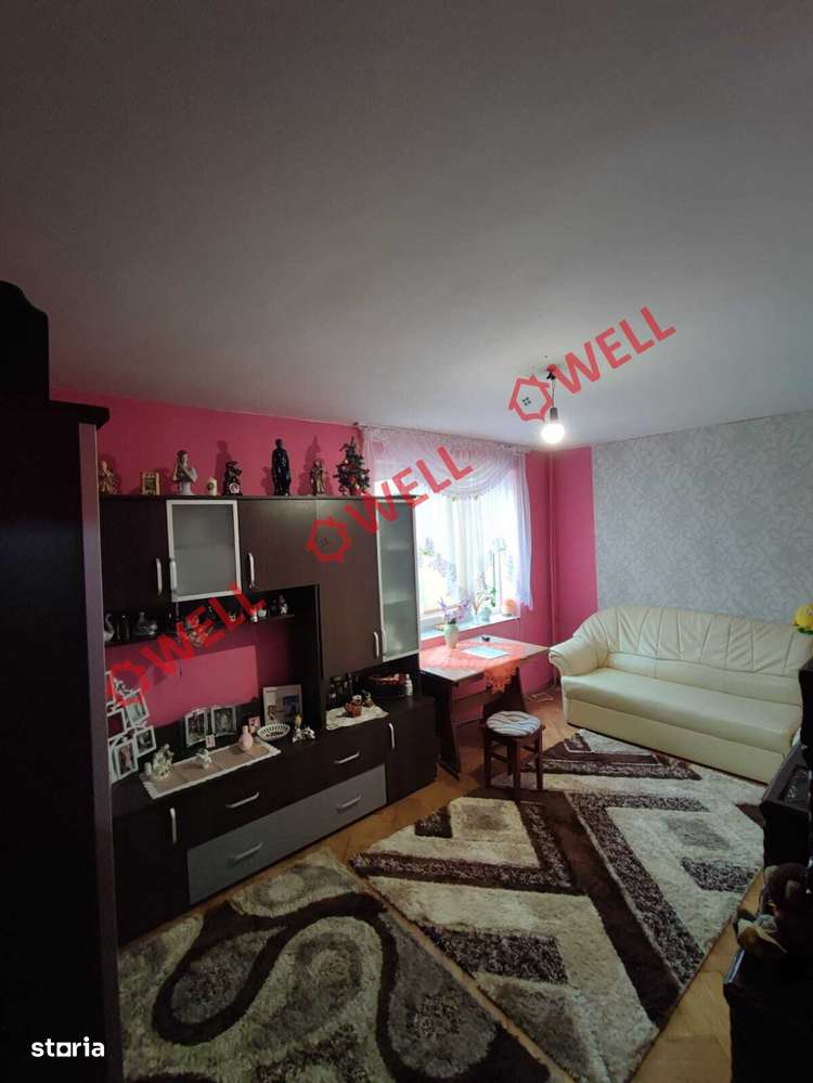 De vânzare apartament cu trei camere în Cătălina! - Imagine principală: 5/13