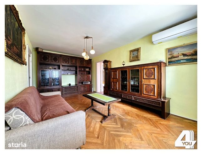 Apartament 2 camere etaj 3 Zona Piata Mica – 65000 euro