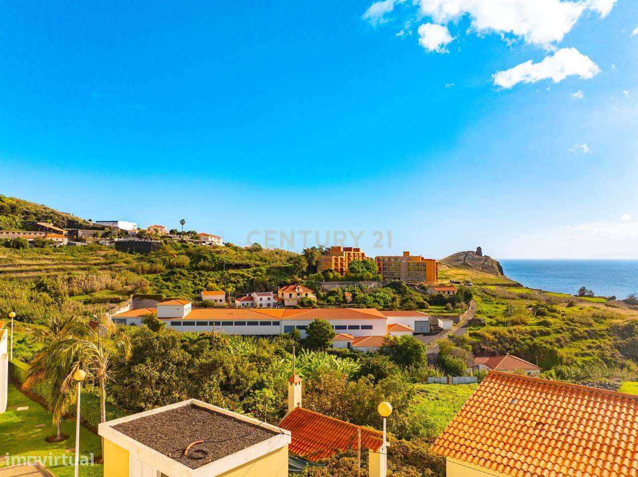 Apartamento T2 com vista mar-Atalaia, Caniço-8