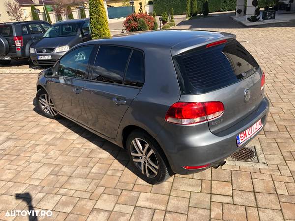 Volkswagen Golf 1.4 TSI BMT Comfortline - 10