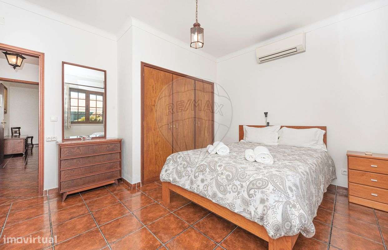 Moradia T4 para venda-16