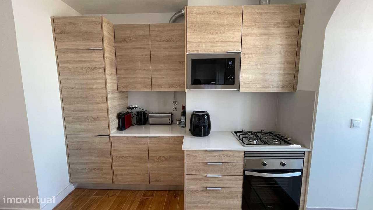 Apartamento T3 na rua Gonçalves crespo Lisboa - Grande imagem: 3/20