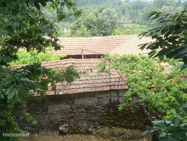 Moradia T5 para venda em Estorãos, Fafe, Braga-17