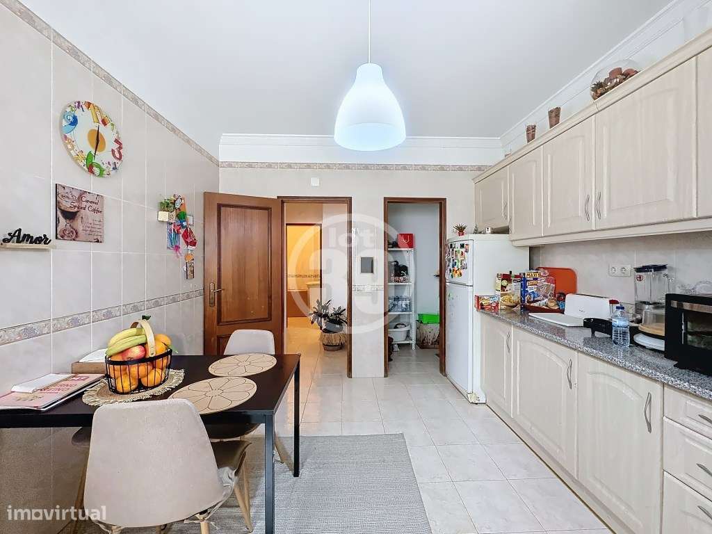 Apartamento com 2 quartos para venda em Loulé-16