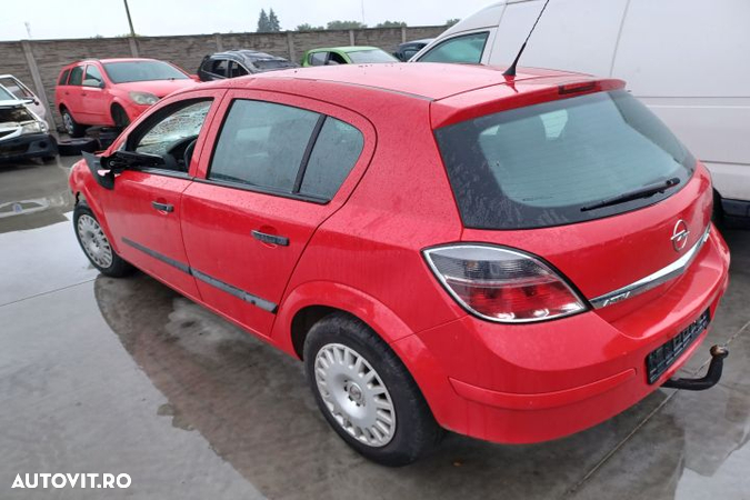 Radio cd Opel Astra H (facelift)  [din 2005 pana  2015] seria Hatchback 5-usi 1.7 CDTI ecoFLEX MT ( - 5