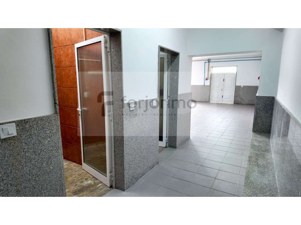 Magnífica Moradia, em zona tranquila-36