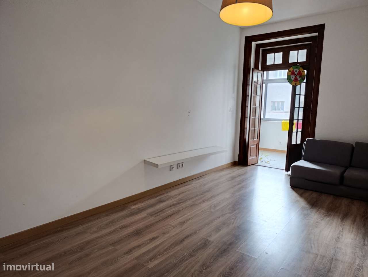 Duplex T3 +1 no charmoso bairro de Campo de Ourique - Grande imagem: 4/16