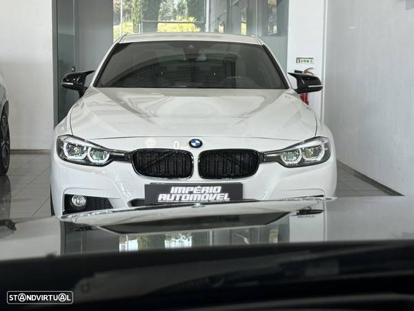 BMW 328 i Auto Pack M - 25