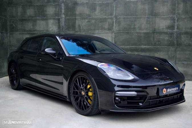 Porsche Panamera Sport Turismo Turbo S E-Hybrid - 10