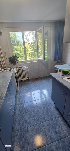 Apartament 3 camere Titan decomandat etaj 2/4-6