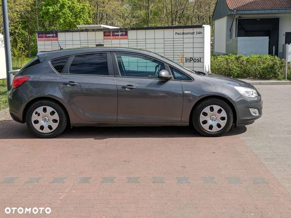 Opel Astra IV 1.6 Enjoy - 3