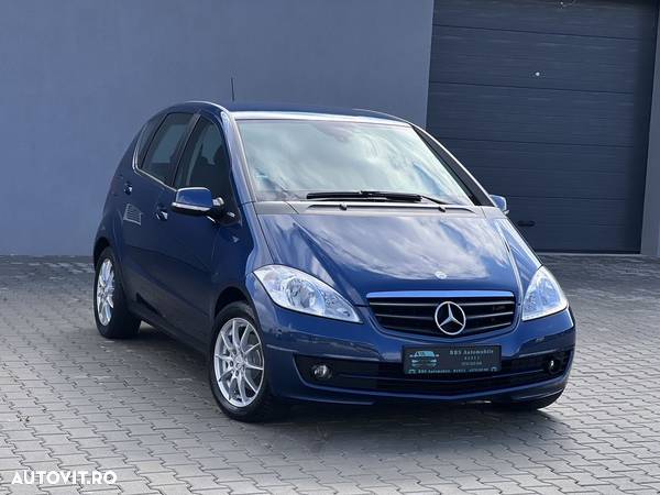 Mercedes-Benz A - 23