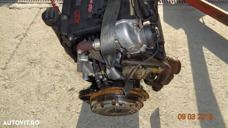 Motor Vito 2.2 cdi 611980 2.3d 601942 Chiuloasa 2.3d 601942 bloc motor - 3