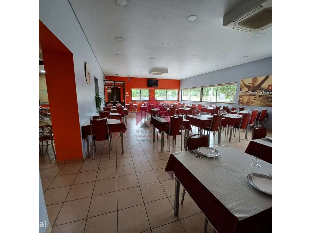 Trespasse Restaurante na Palhaça/Oliveira do Bairro - Grande imagem: 4/42