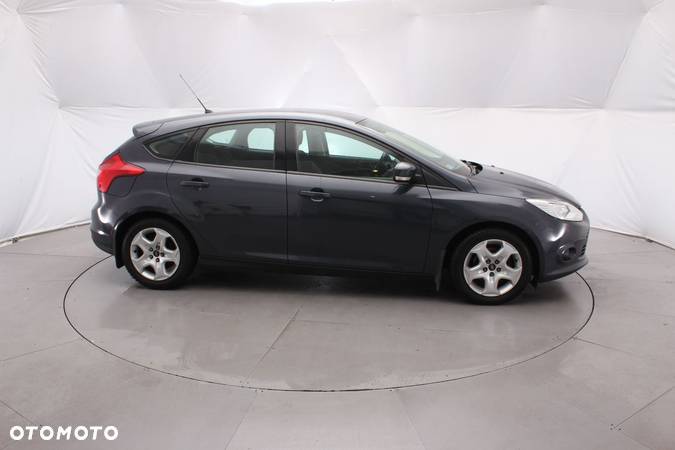 Ford Focus 1.0 EcoBoost Trend - 14