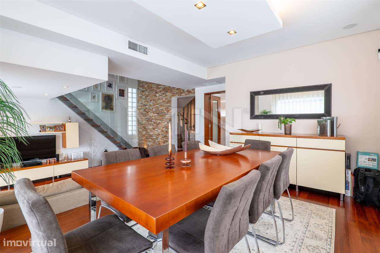 Moradia T3+1 - Exclusividade, Design e Conforto Superior-7