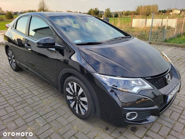 Honda Civic 1.8 Elegance (Honda Connect+) - 1