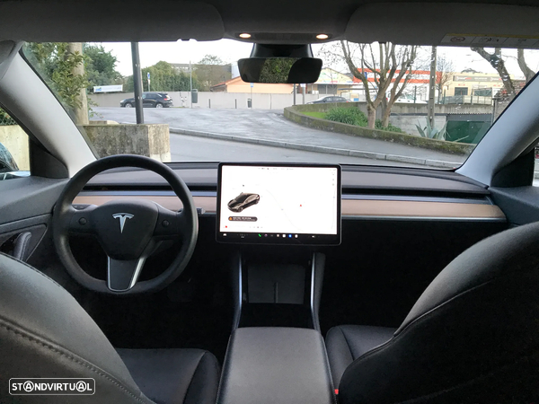 Tesla Model 3 Standard RWD Plus - 17