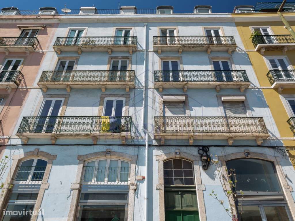 Apartamento T2 Remodelado por Arquiteto | Vista Rio Tejo | Avenida ...-43