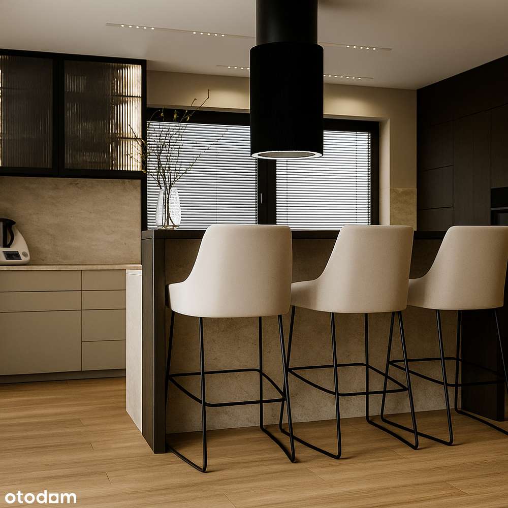 Nowoczesny wygodny duży dom dla rodziny w mieście, szybki dojazd do S7-6