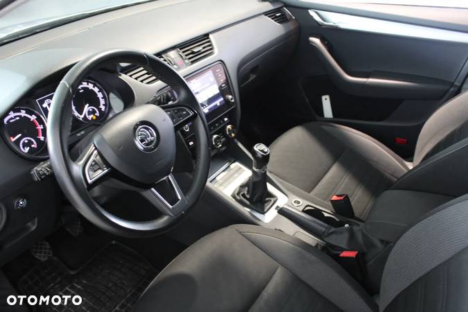 Skoda Octavia 1.4 TSI Active - 17