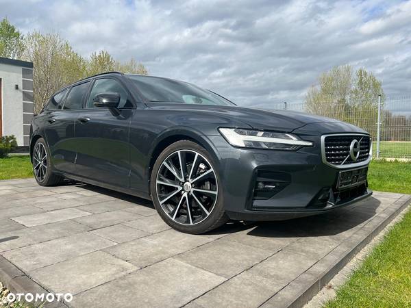 Volvo V60 D4 Geartronic R-Design - 2