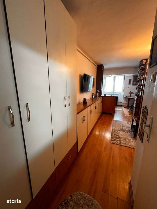 Garsoniera cocheta zona Bartolomeu - Imagine principală: 5/11