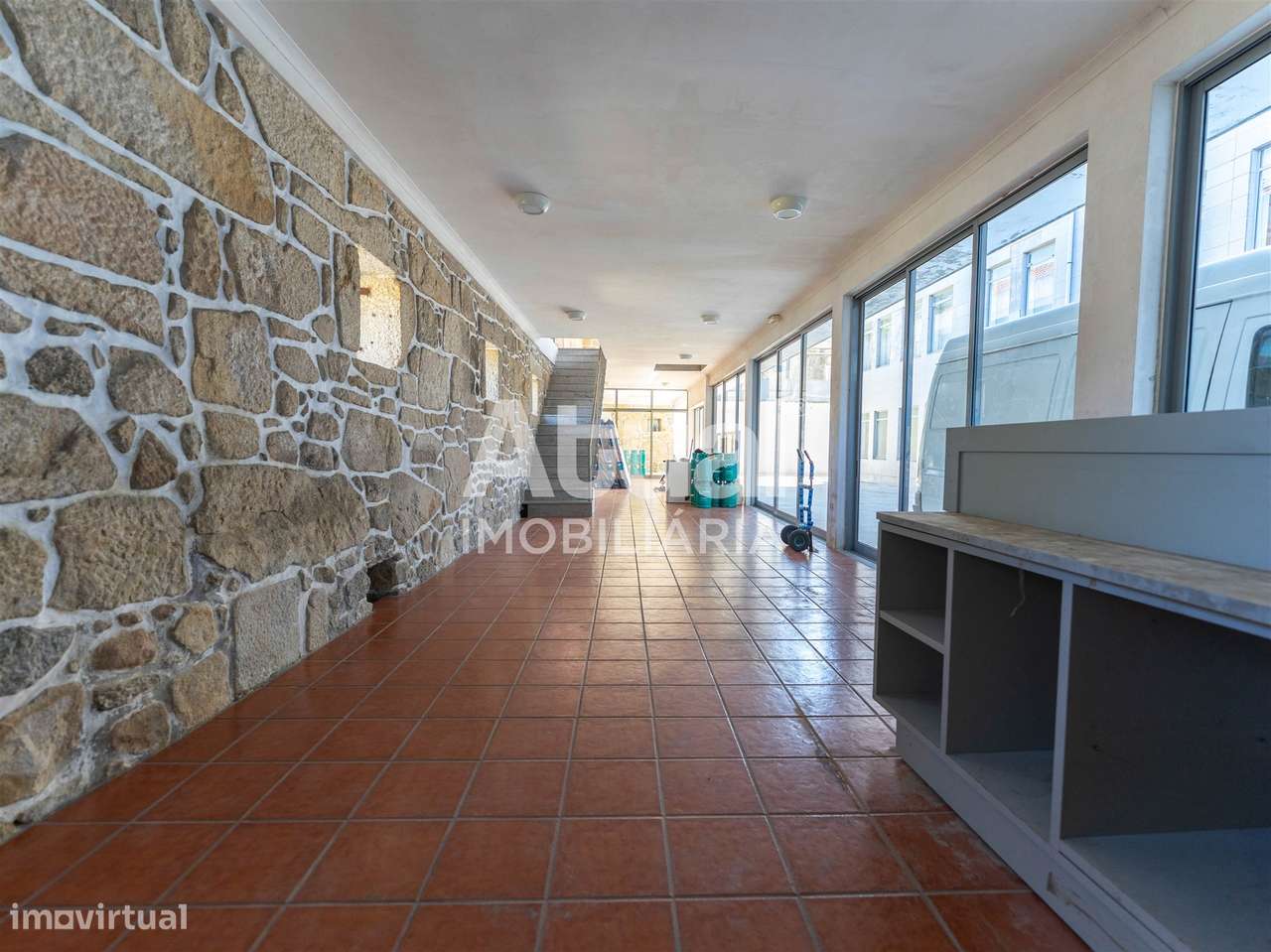 Armazém  Arrendamento em Caldelas,Guimarães - Grande imagem: 5/17