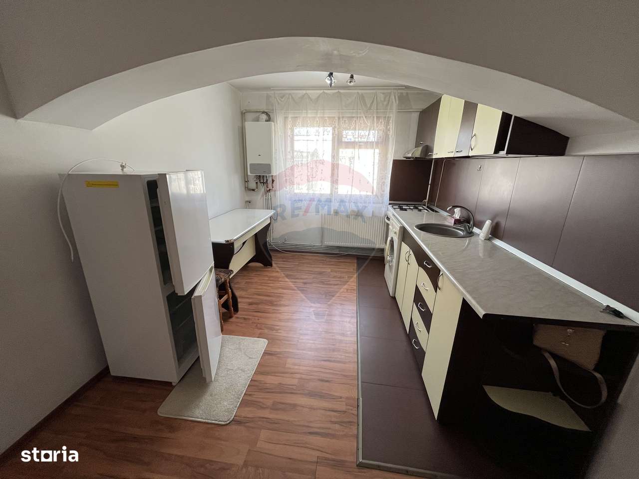 Apartament de vânzare in Câmpulung - Imagine principală: 4/6