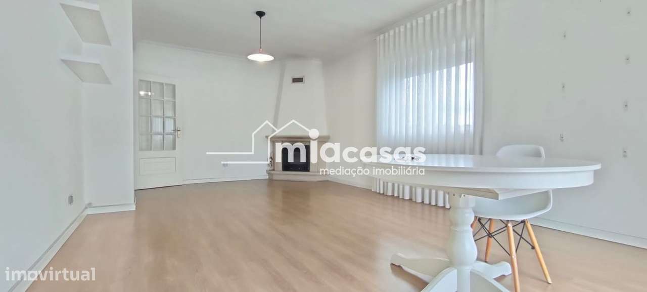 APARTAMENTO T3 - OLIVEIRA DO BAIRRO-3