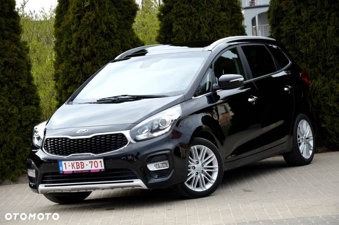 Kia Carens 1.7 CRDi XL 7os - 23