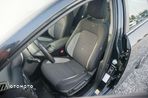 Toyota Avensis 2.0 Premium MS - 23