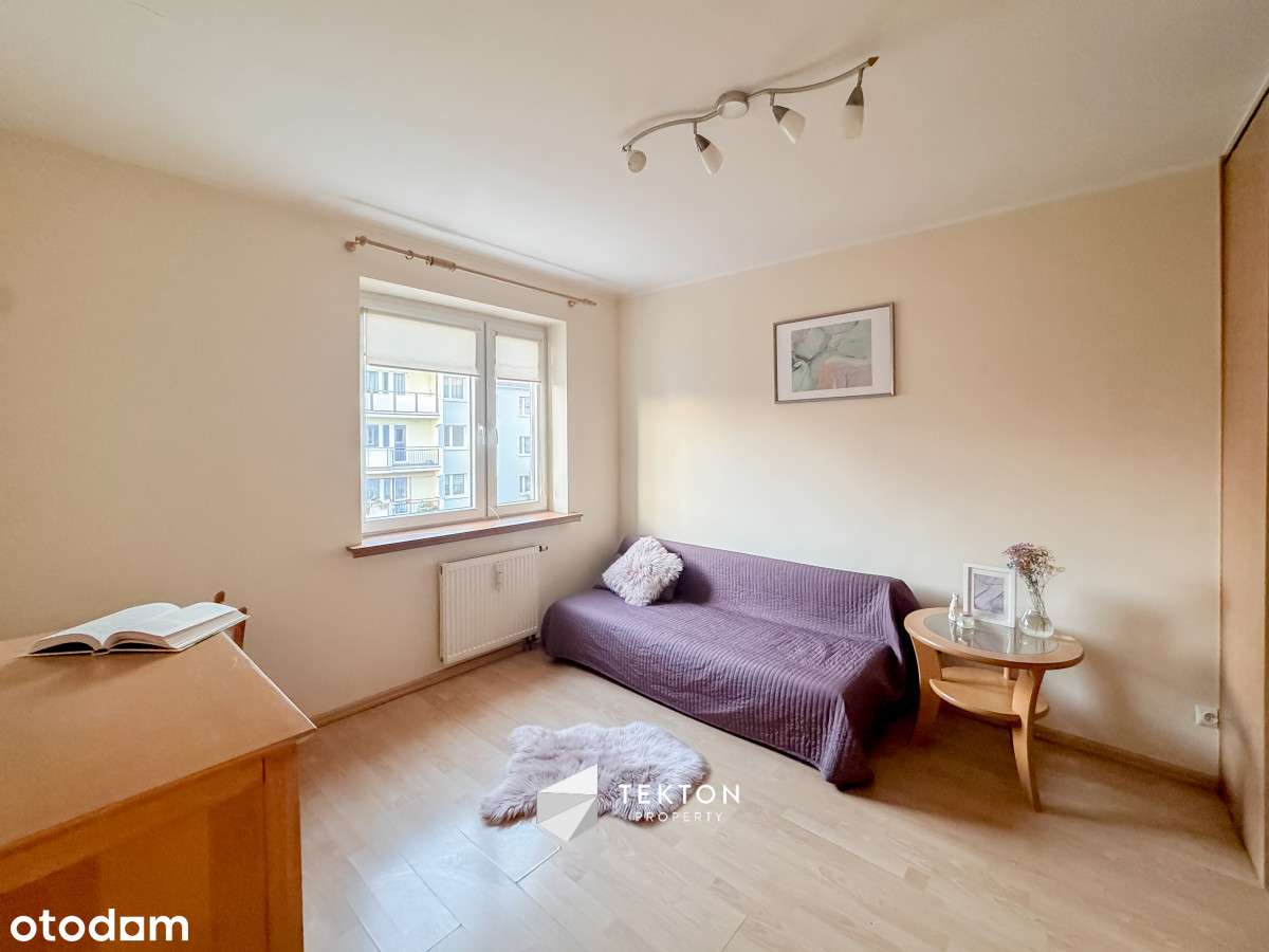 przestronna kawalerka z osobną kuchnią grunwald