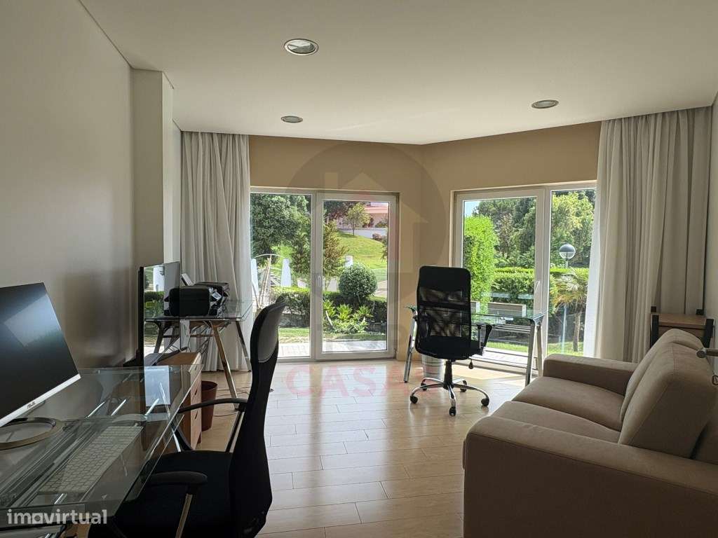 Moradia Contemporânea de Luxo com Vista Deslumbrante sobre a Lagoa ...-16
