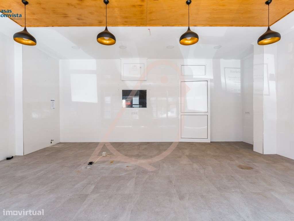 Arrendamento / Loja/100m2/Fátima - Grande imagem: 5/12