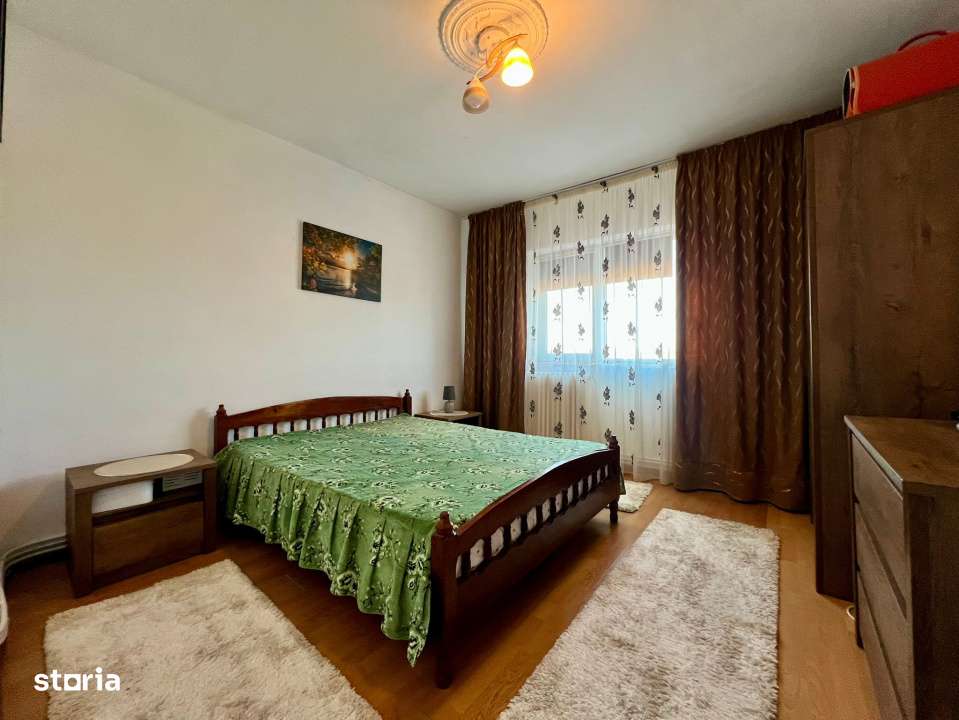 Apartament luminos 3 camere, 2 bai, parcare-1