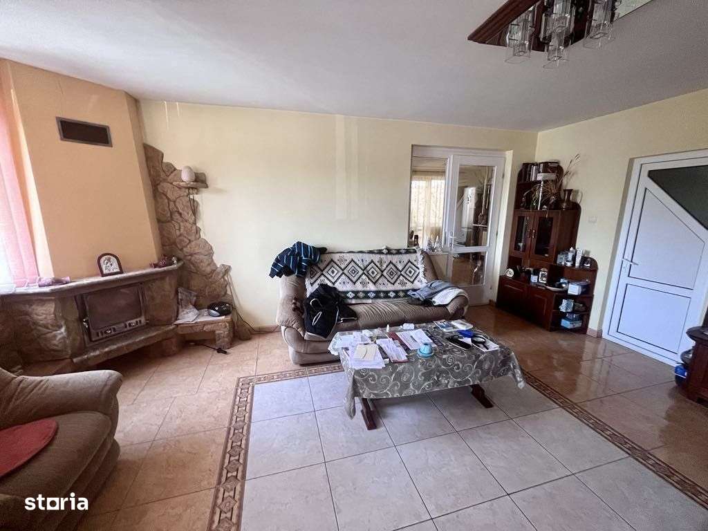 Exclusivitate! Casa familiala cu 14.8 ari teren, in zona Porolisssum - Imagine principală: 2/9