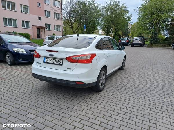 Ford Focus 1.0 EcoBoost Edition - 5